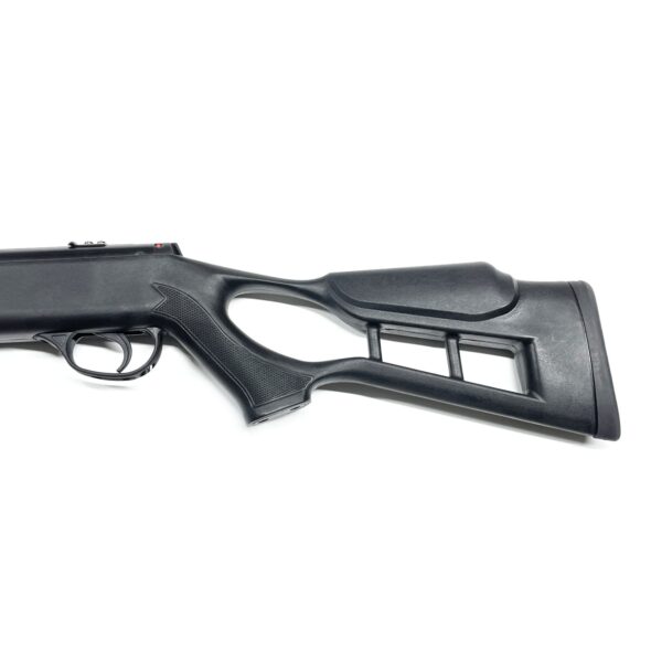 Пневматическая винтовка Hatsan Striker Edge 4.5мм