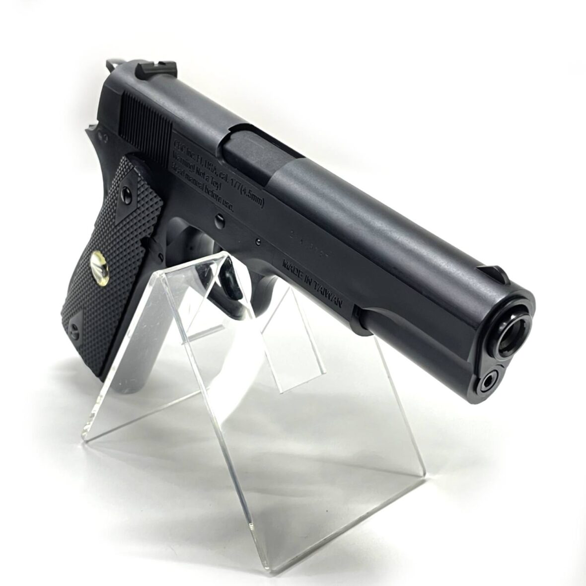 pnevmaticheskiy-pistolet-borner-clt125-colt-4-1