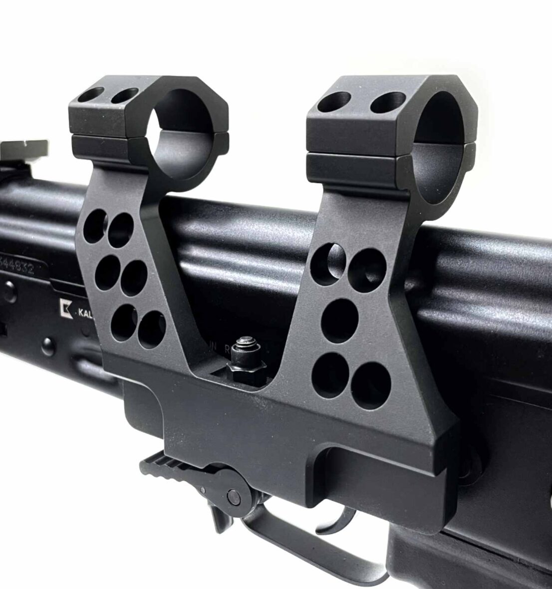 kronshteyn-bokovoy-patriot-bystrosemnyy-na-saygu-vepr-bh-mr52-1