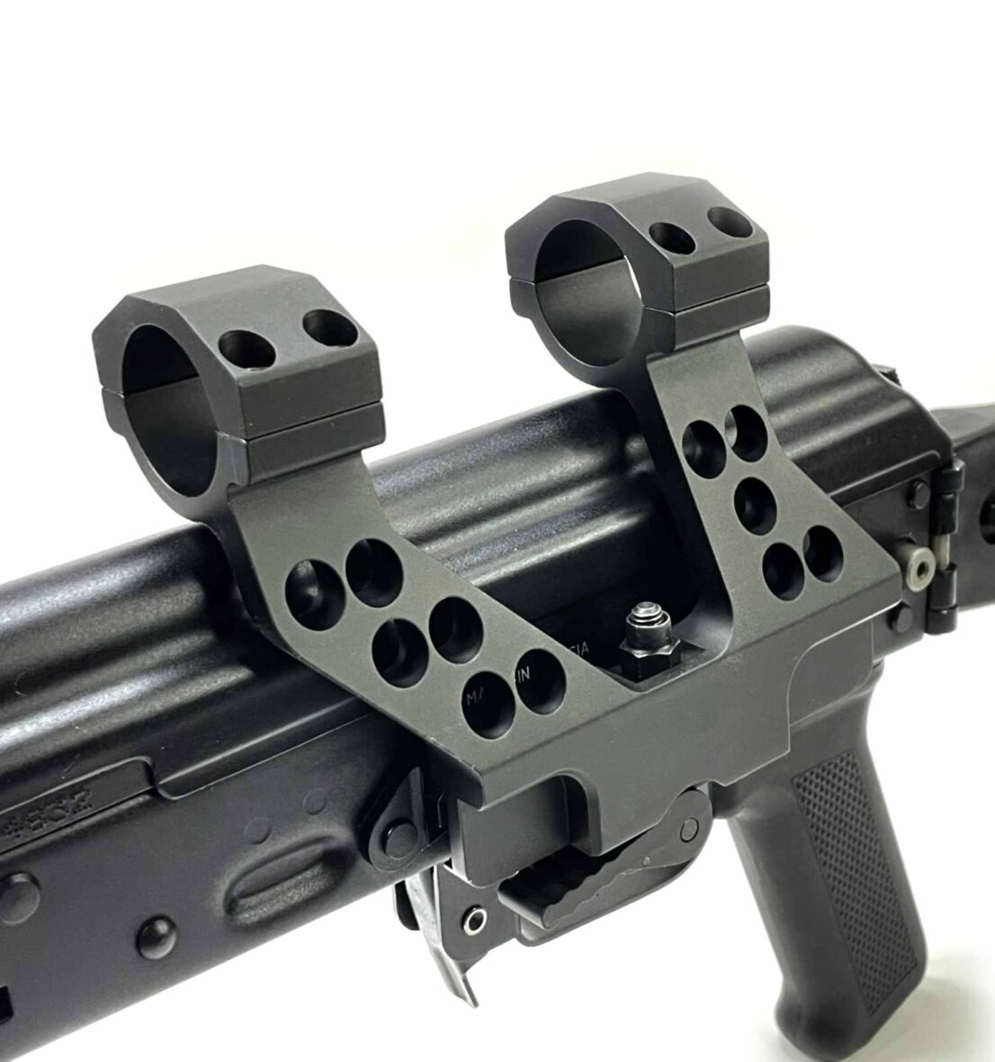 kronshteyn-bokovoy-patriot-bystrosemnyy-na-saygu-vepr-bh-mr52-2