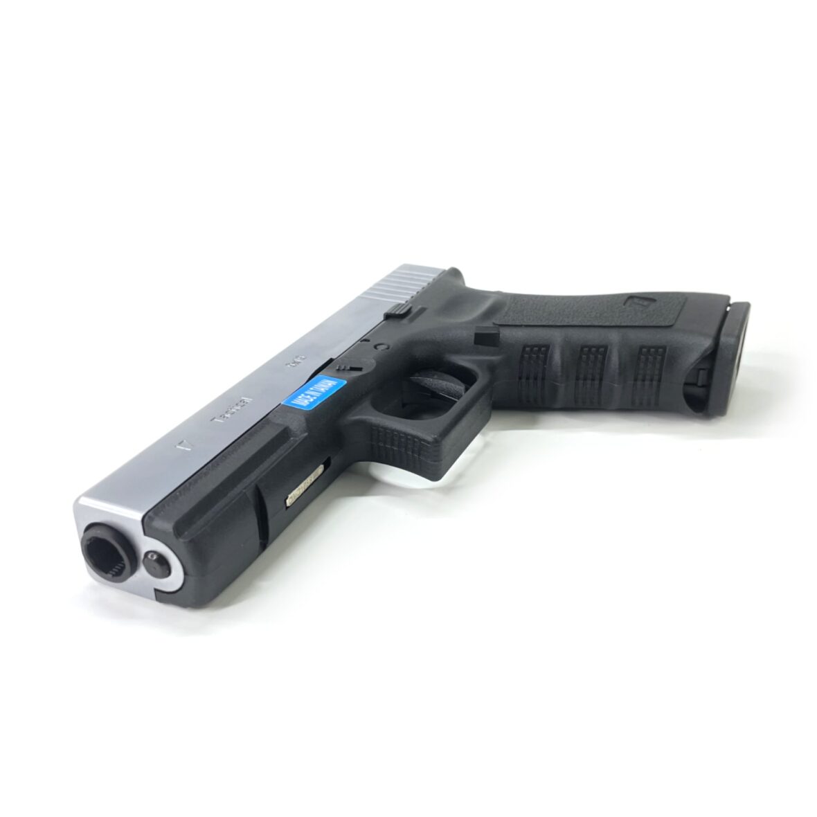 straykbolnyy-pistolet-we-glock-17-gen.3-silver-we-g001a-sv