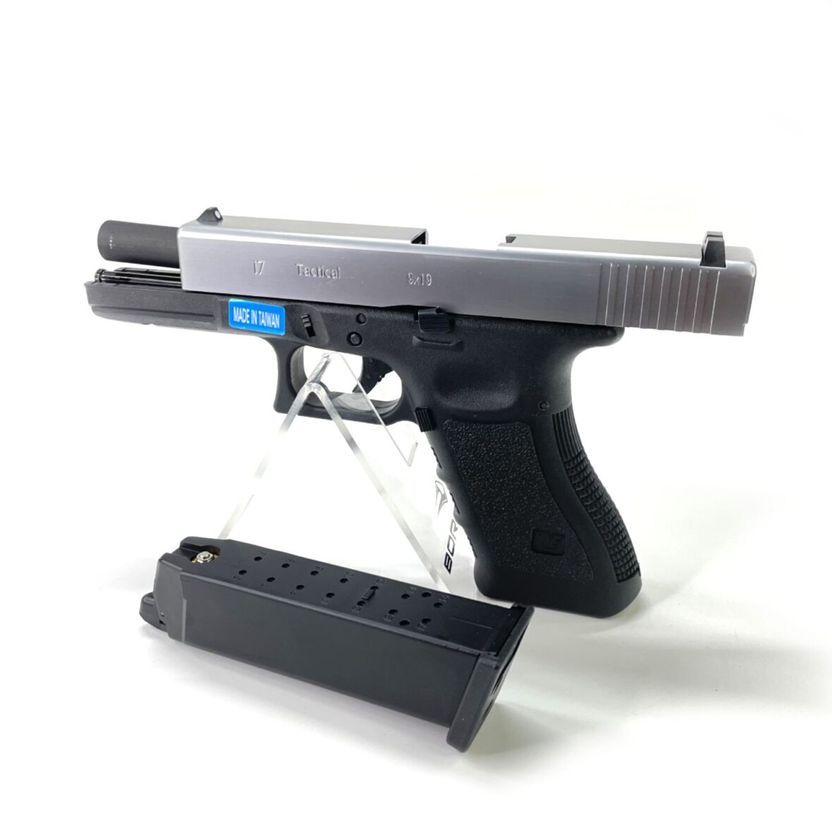 straykbolnyy-pistolet-we-glock-17-gen.3-silver-we-g001a-sv-4