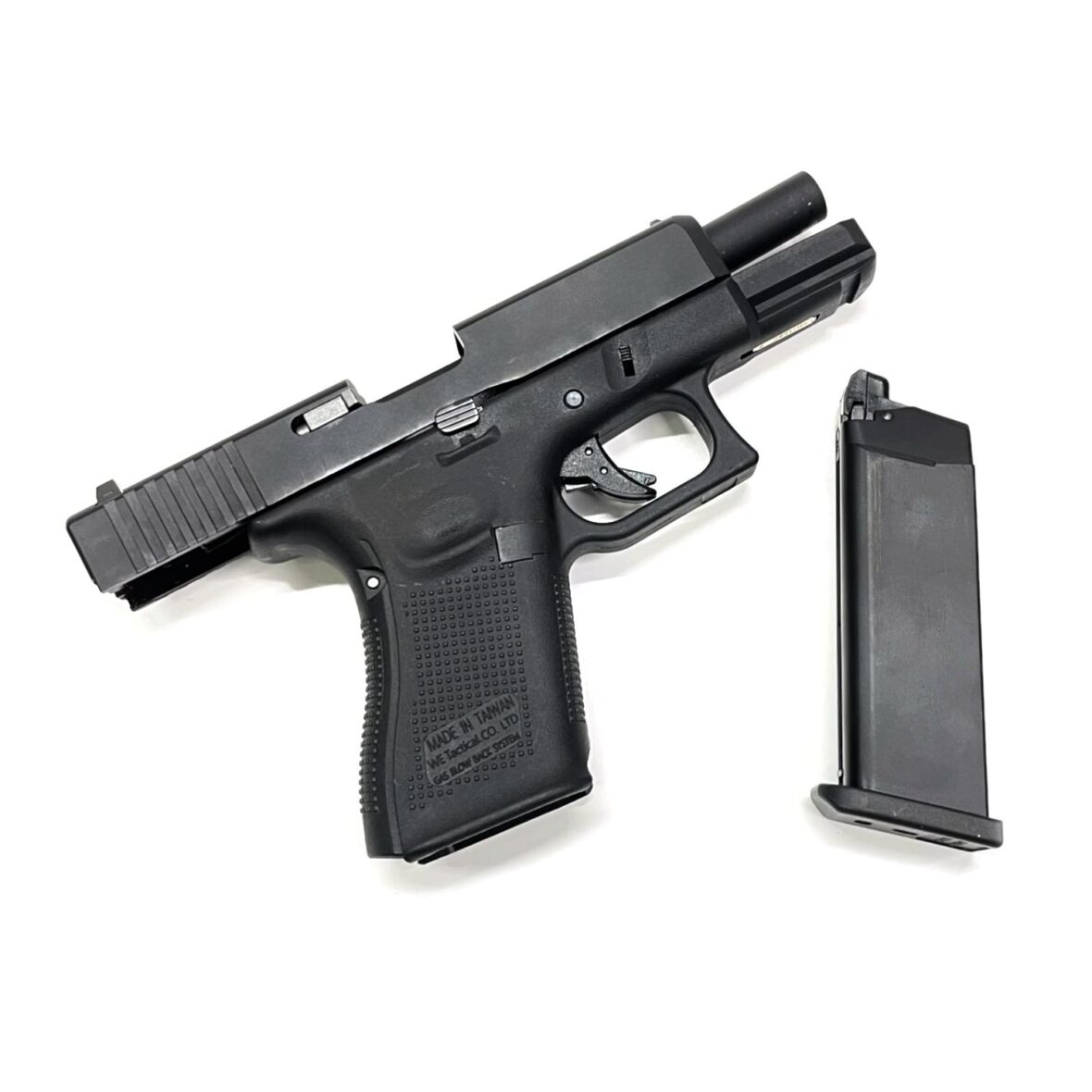 straykbolnyy-pistolet-we-glock-19-gen.5-smennye-nakladki-we-g003vb-bk-3