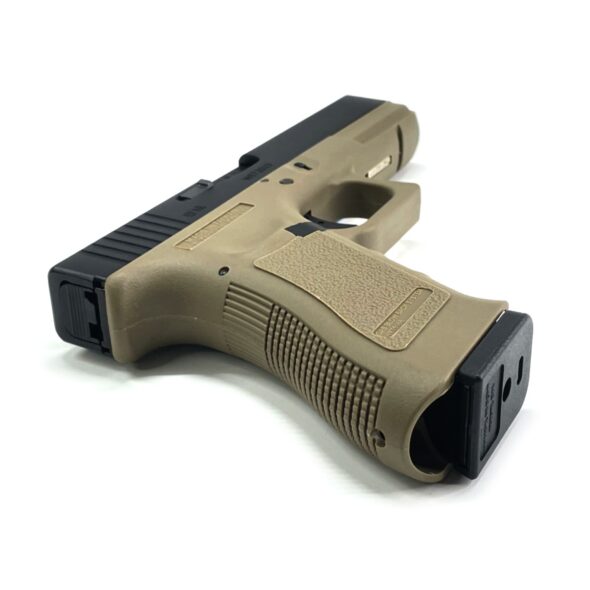 Страйкбольный пистолет WE Glock-17 Gen.3 Tan (WE-G001A-TN)
