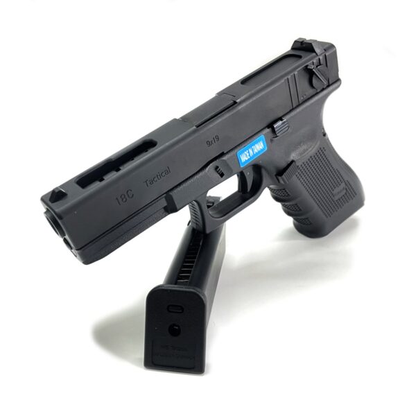 Страйкбольный пистолет WE Glock-18 Gen.4 сменные накладки (WE-G002B-BK)