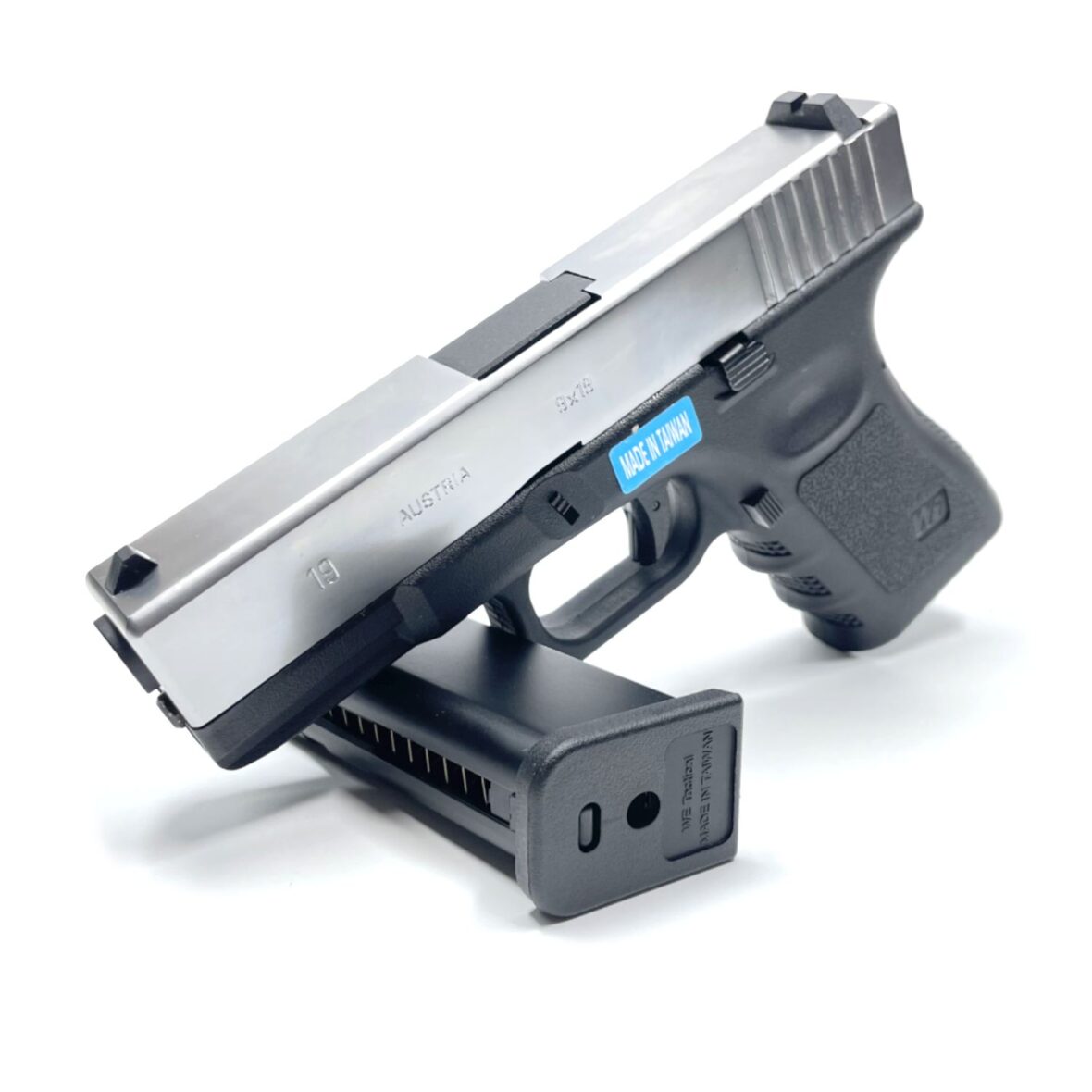 straykbolnyy-pistolet-we-glock-19-gen.3-silver-we-g003a-sv-6